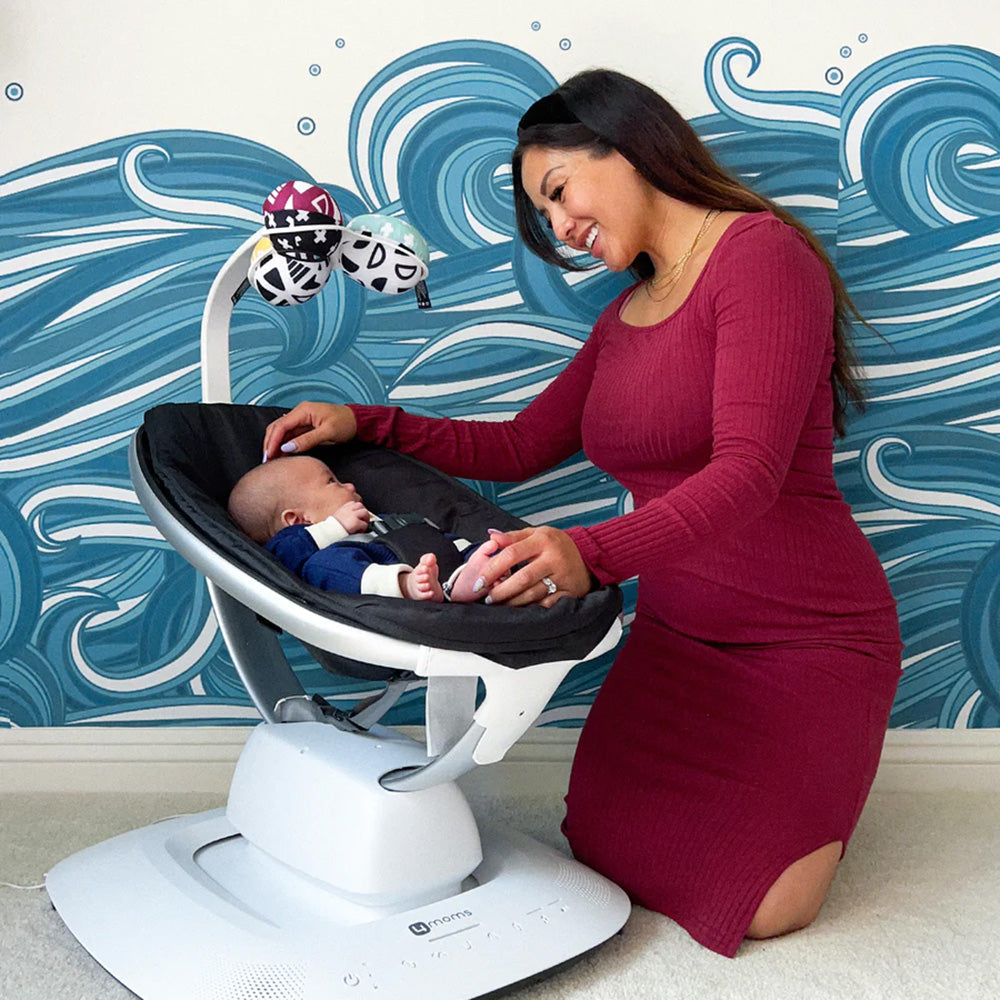 Mamaroo in hot sale store