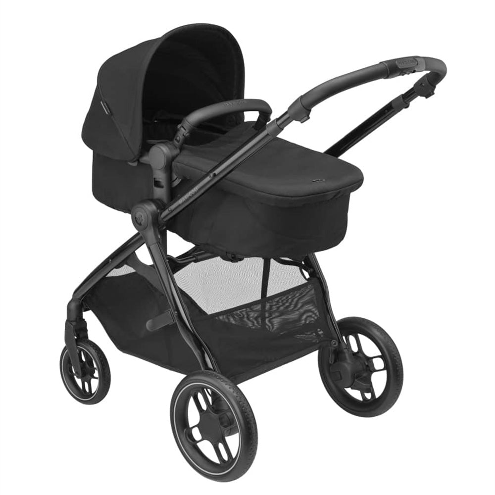 Maxi cosi pushchair with car outlet seat